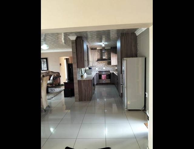 3 BEDROOM HOUSE FOR SALE IN NORKEM PARK